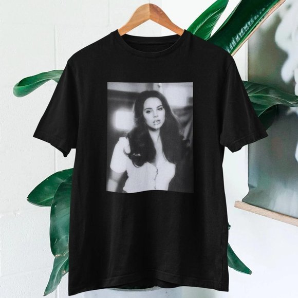 Lana Del Rey Photo Tshirt Lana Del Rey Born To Die Shirt - Picture 1 of 4